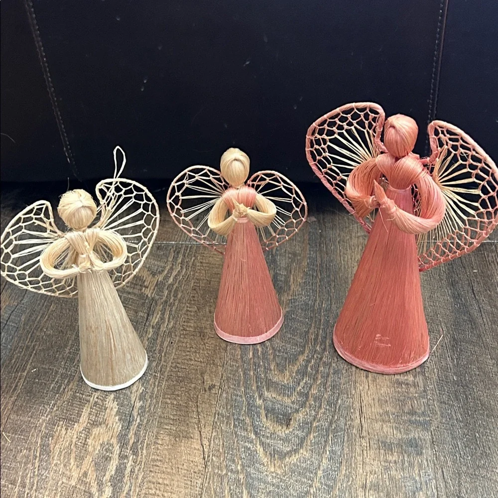 Vintage Set of‎ 3 Corn Husk Angel in Dusty Pink & Natural, Christmas Figurines